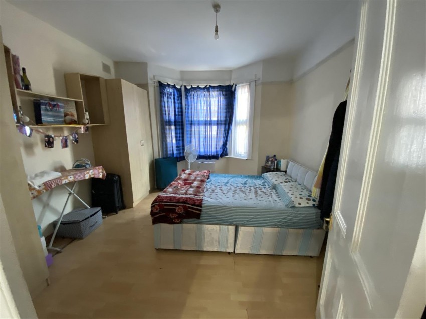 Images for Layton Road, Hounslow