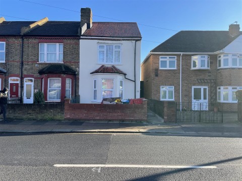 View Full Details for Vicarage Farm Road, Hounslow