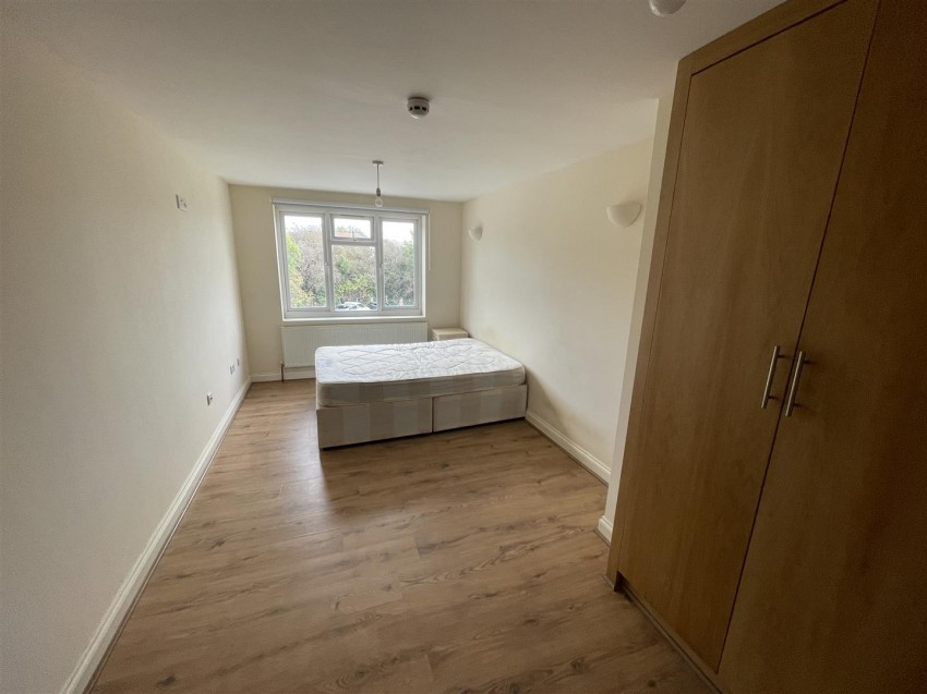 Images for Kingsley Road, Hounslow