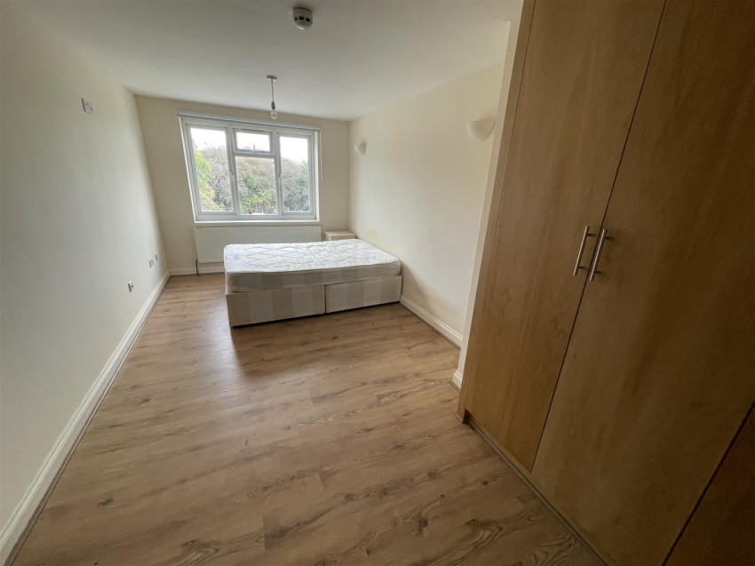 Images for Kingsley Road, Hounslow