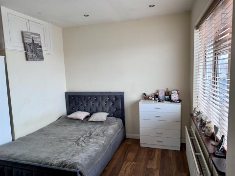View Full Details for Kingsley Road, Hounslow