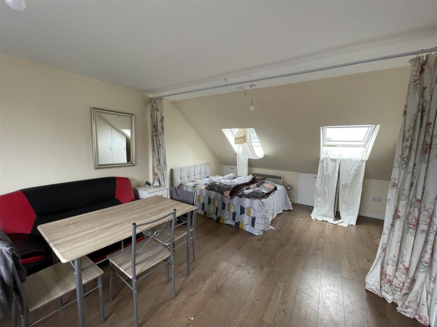 Images for Lampton Avenue, Hounslow