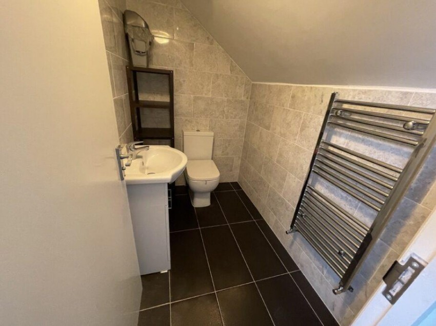 Images for KINGSWAY, ASHFORD TW19 7QE