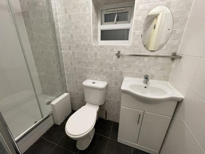 Images for KINGSWAY, ASHFORD TW19 7QE