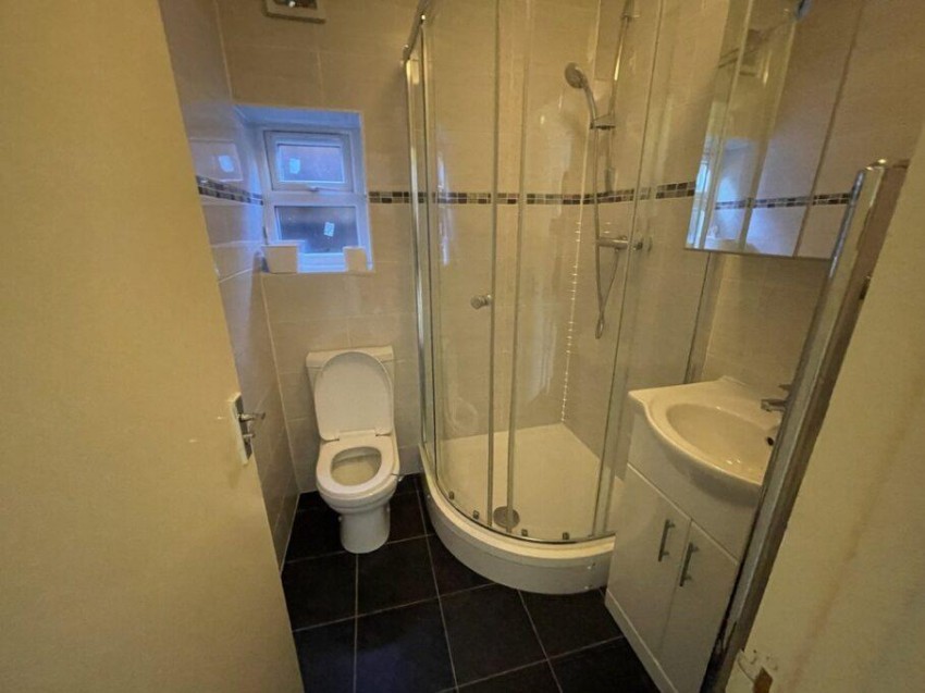 Images for KINGSWAY, ASHFORD TW19 7QE
