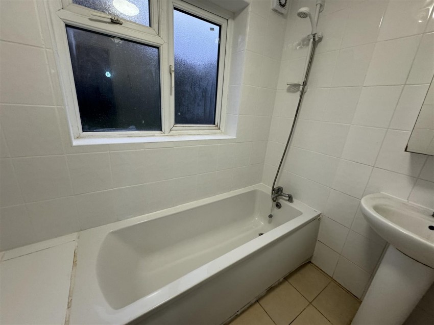 Images for Inwood Road, Hounslow