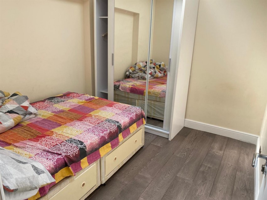 Images for Worton Way, Hounslow
