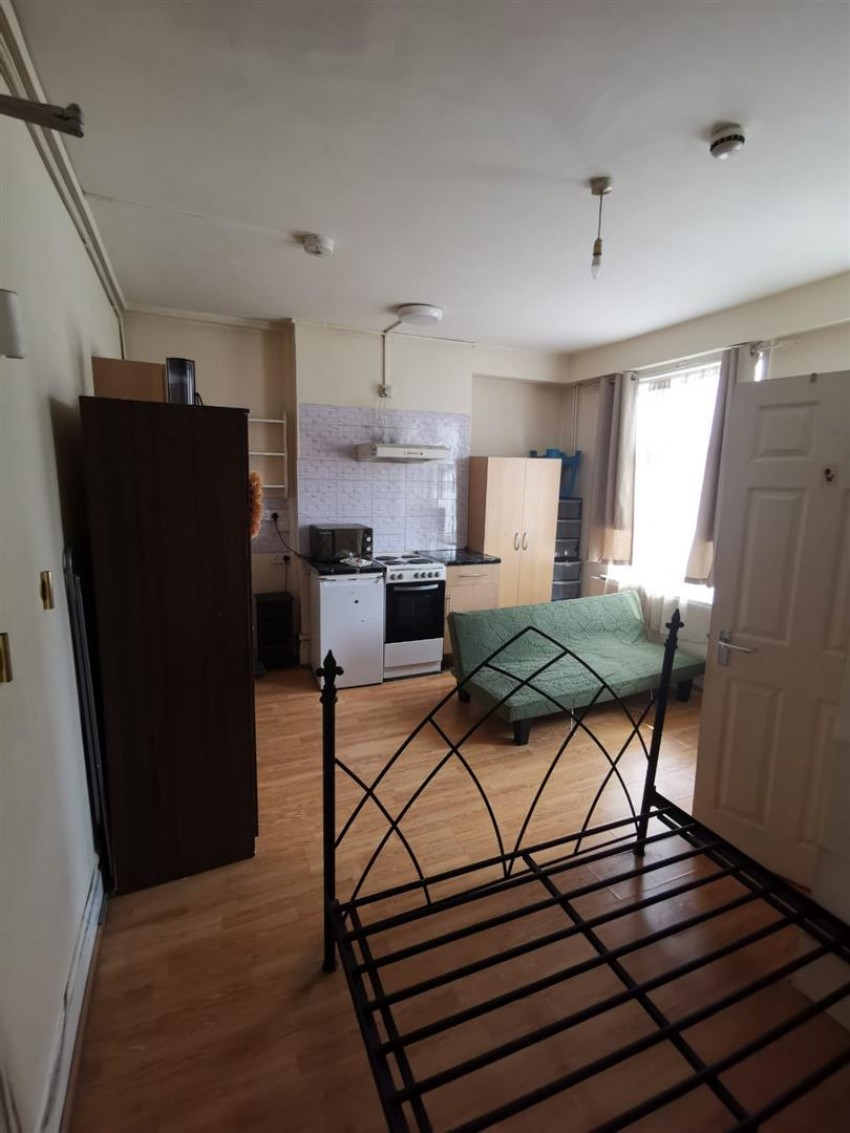 Images for Lampton Road, Hounslow