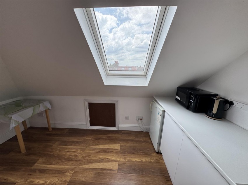 Images for Kingsley ROAD, Hounslow