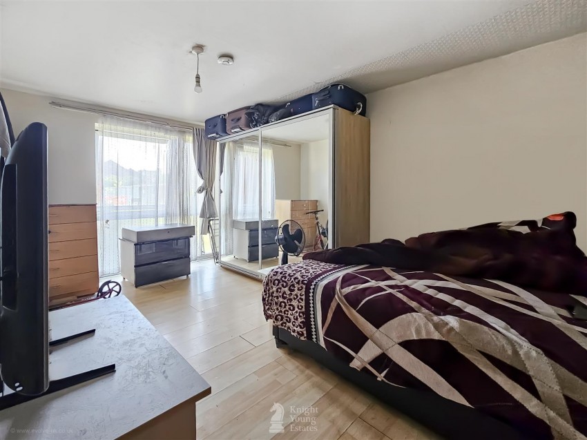 Images for Dormers Wells Lane, Southall