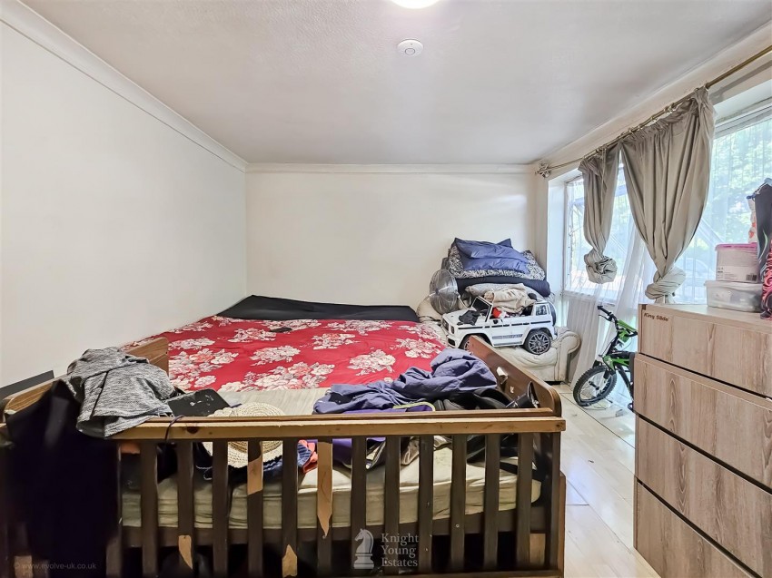 Images for Dormers Wells Lane, Southall