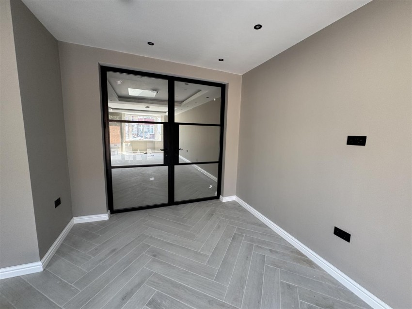 Images for Laburnum Grove, Hounslow