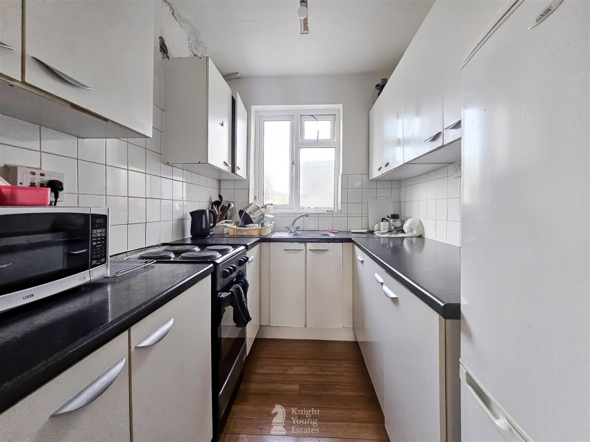 Images for Heston Avenue, Heston TW5 9EU