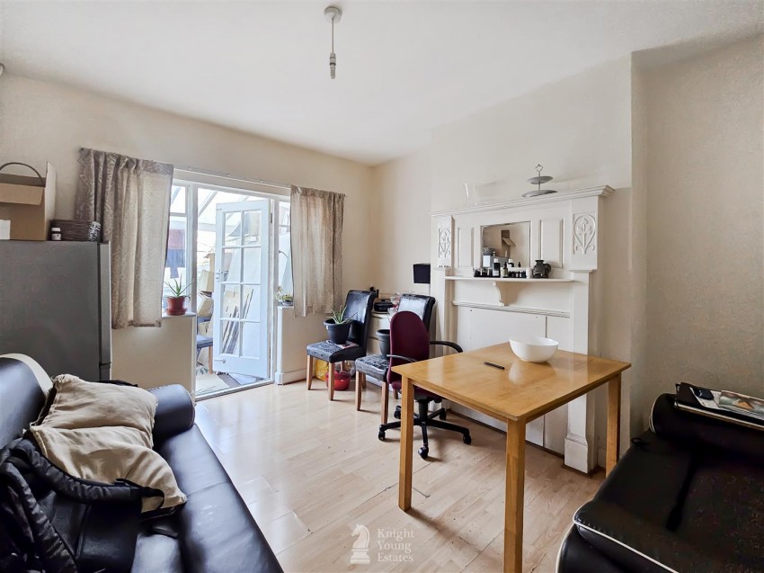 Images for Heston Avenue, Heston TW5 9EU
