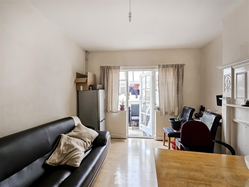 Images for Heston Avenue, Heston TW5 9EU