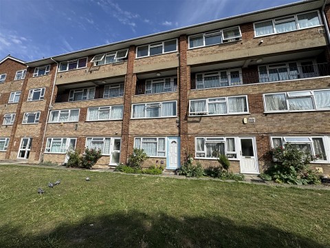 View Full Details for Travellers Way, Hounslow