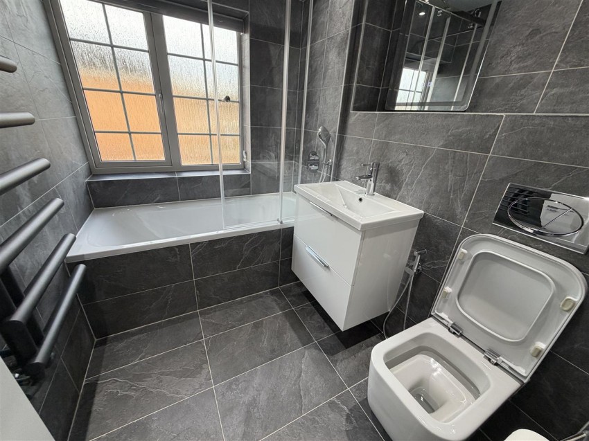 Images for Yeomans Mews, Isleworth