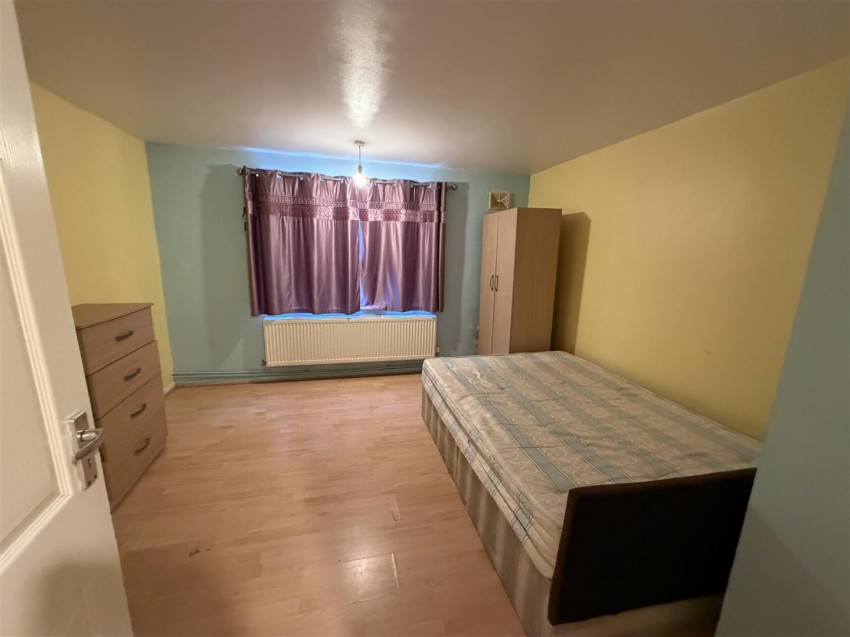 Images for 13 Angelfield, St. Stephens Road