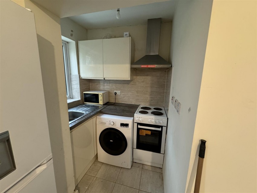 Images for Layton Road, Hounslow