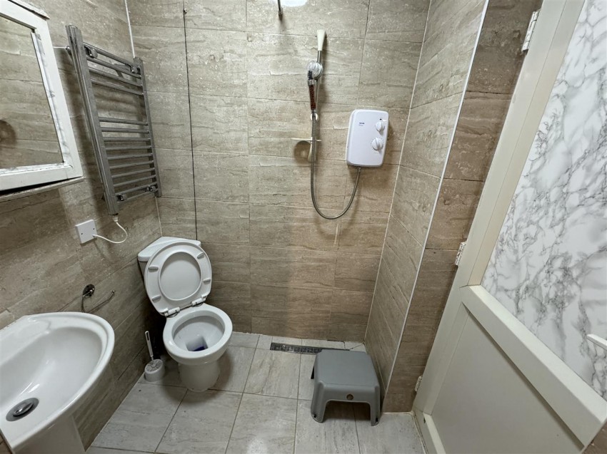 Images for Layton Road, Hounslow