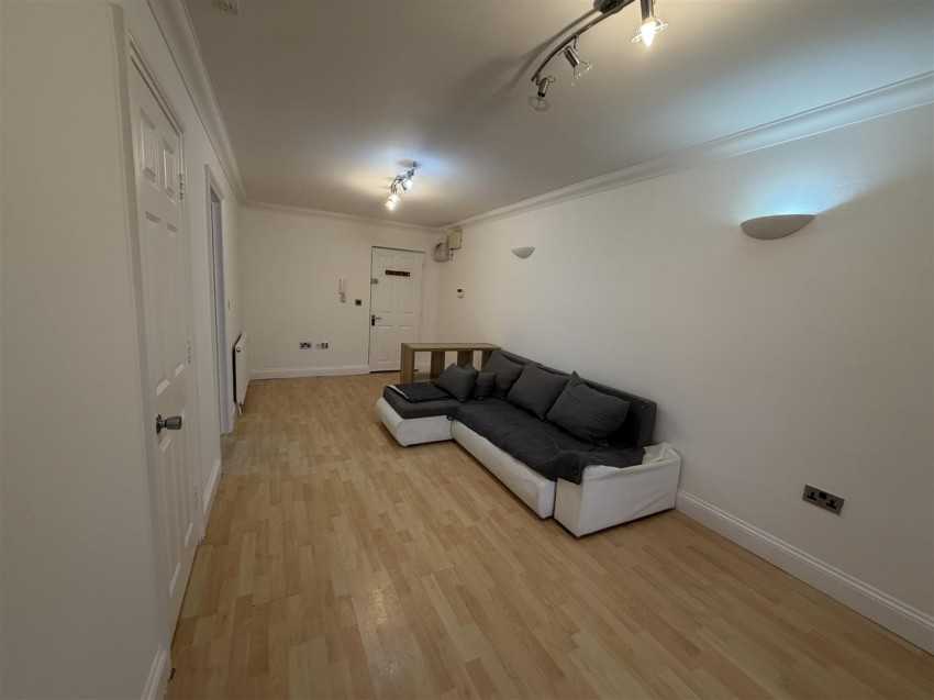 Images for Worton Way, Hounslow