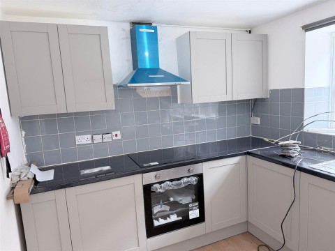 View Full Details for High Street, Hounslow