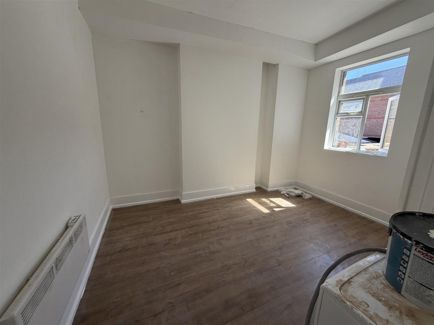 Images for High Street, Hounslow