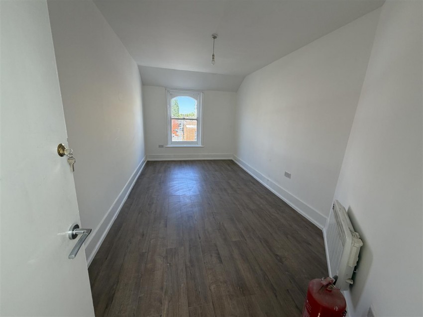 Images for High Street, Hounslow