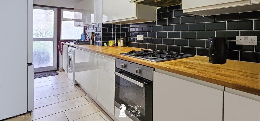 Images for Colwyn Crescent, Hounslow