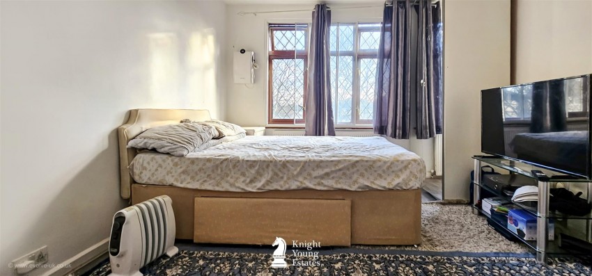 Images for Colwyn Crescent, Hounslow