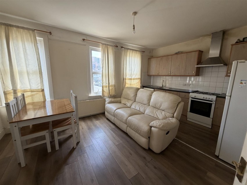 Images for Montague Road, Hounslow