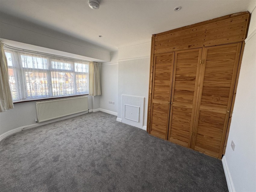 Images for THE GLEN, NORWOOD GREEN