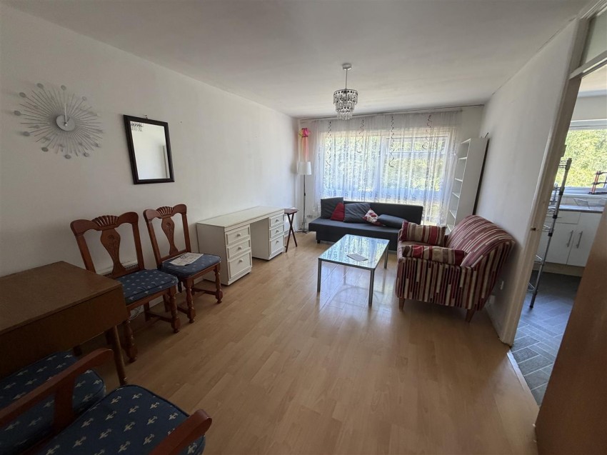 Images for Oakley Close, Isleworth