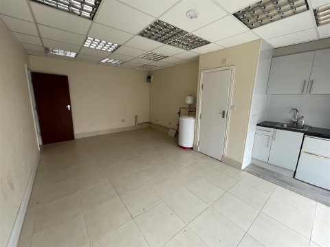 View Full Details for Hanworth Road, Hounslow